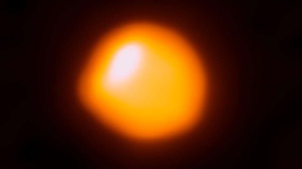 Image credit: ALMA / ESO / NAOJ / NRAO / E. O’Gorman / P. Kervella